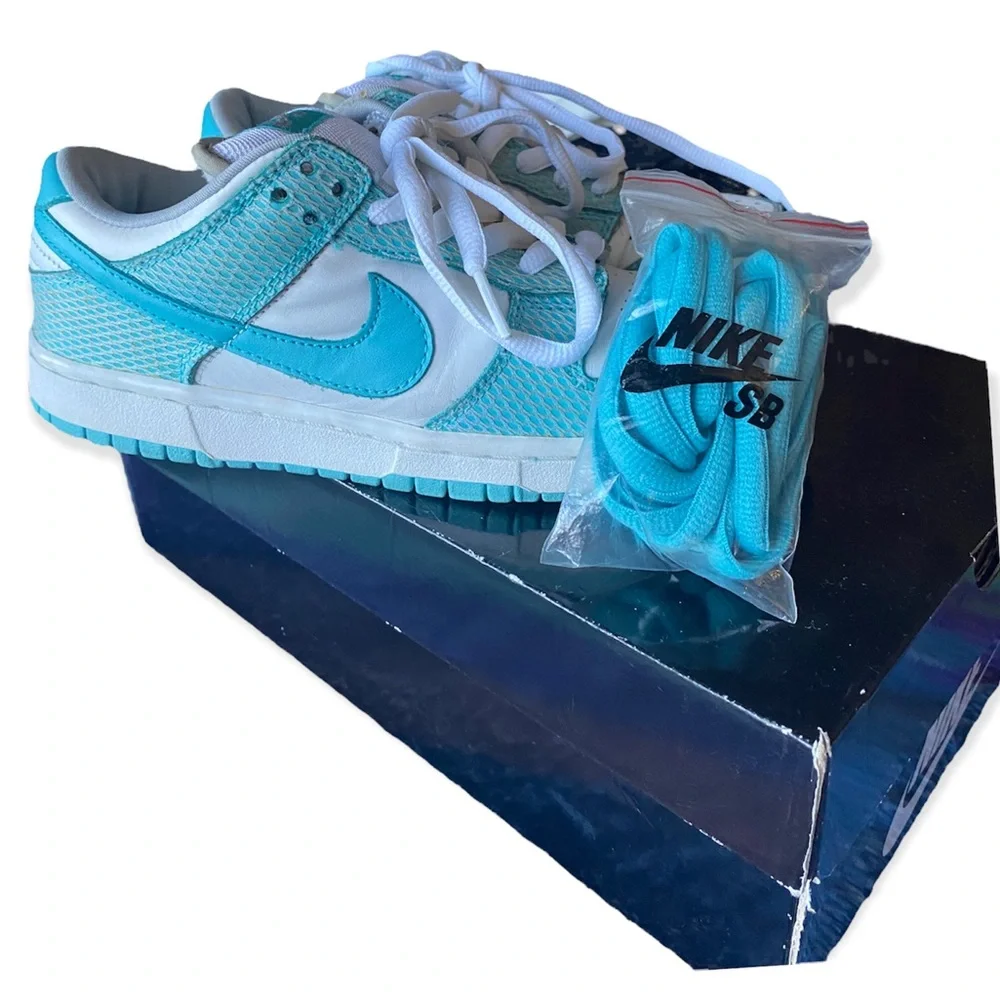 Nike SB Dunk Low High Hare Blue & White Retro OG - Picture 5 of 12